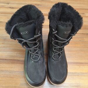 JBU Black Winter Boots with Faux Fur Lining